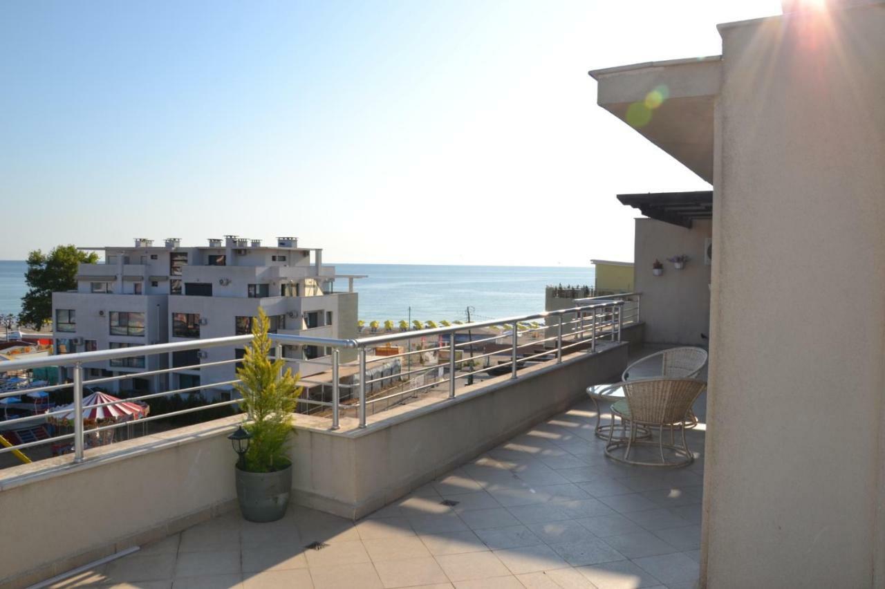 Апартаменти Хармани Sozopol Exterior foto